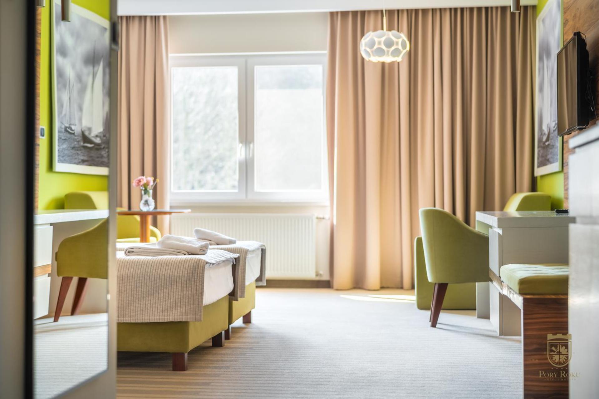 Hotel Pory Roku Czysteblota Ngoại thất bức ảnh