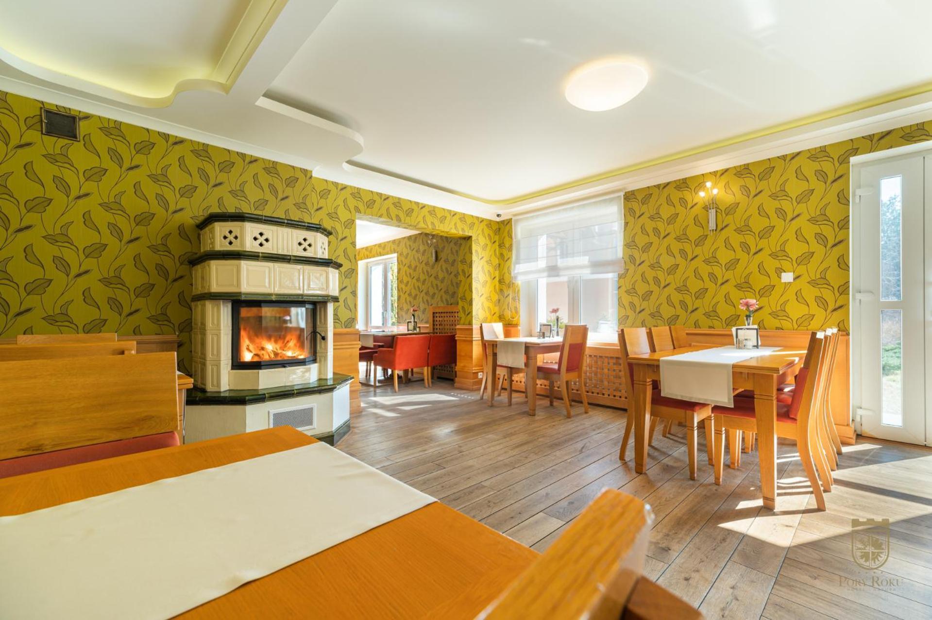 Hotel Pory Roku Czysteblota Ngoại thất bức ảnh
