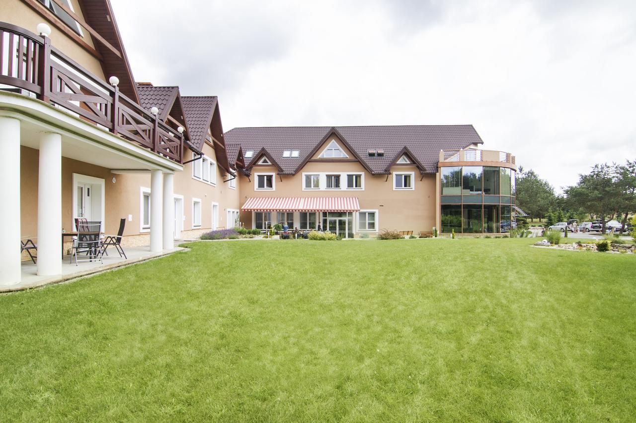 Hotel Pory Roku Czysteblota Ngoại thất bức ảnh